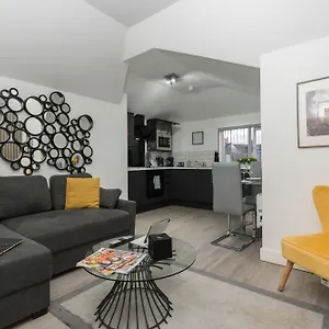 Apartment Nottage House Premier, Cardiff